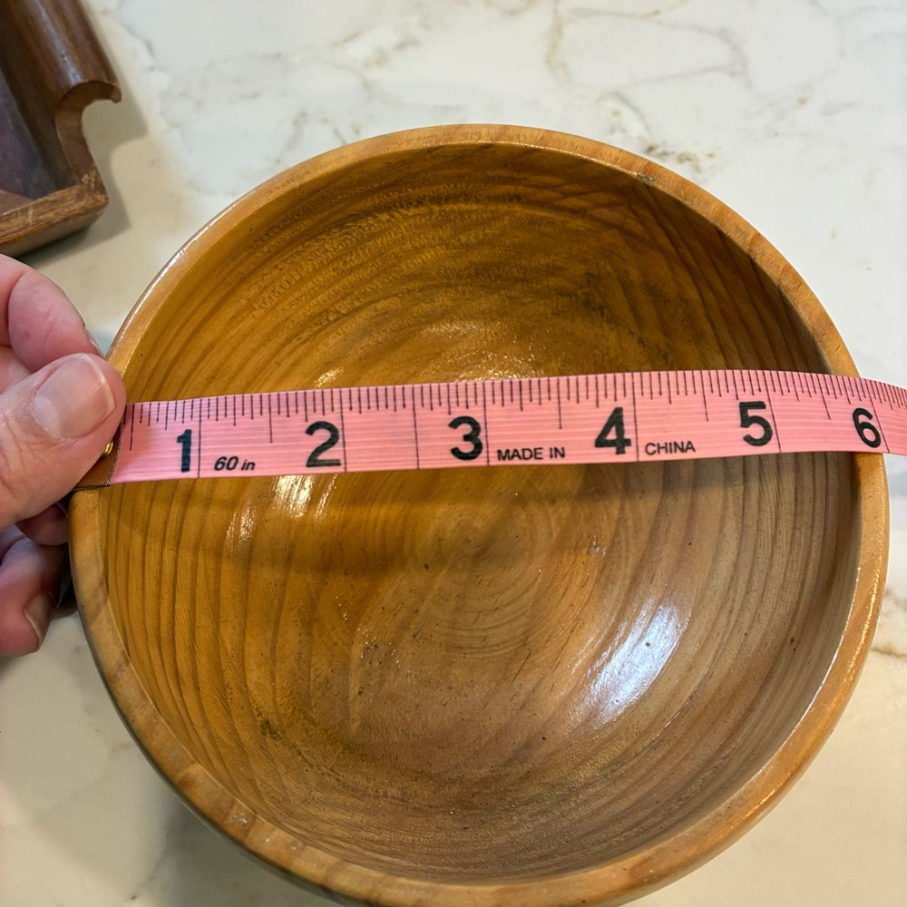 Vintage Small wooden bowl. 6 inches diameter and 3 inches tall. Retro - Picture 4 of 6